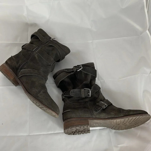 DOLCE VITA Suede Moto Boots Grey Leather Buckle Strap Zip Low Heel Grunge 9.5 - Picture 8 of 13